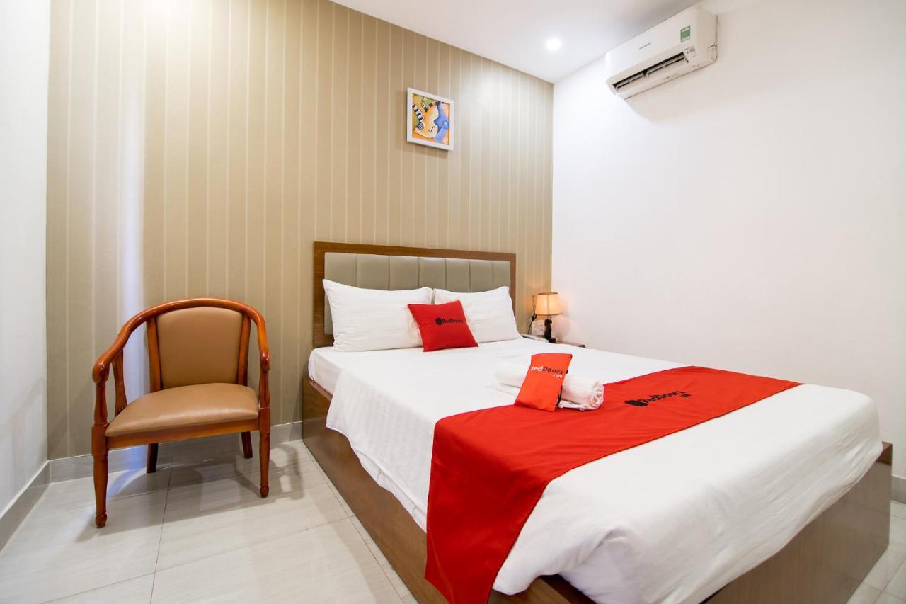 Reddoorz Plus @ Trung Son Residence Ho Chi Minh City Bagian luar foto