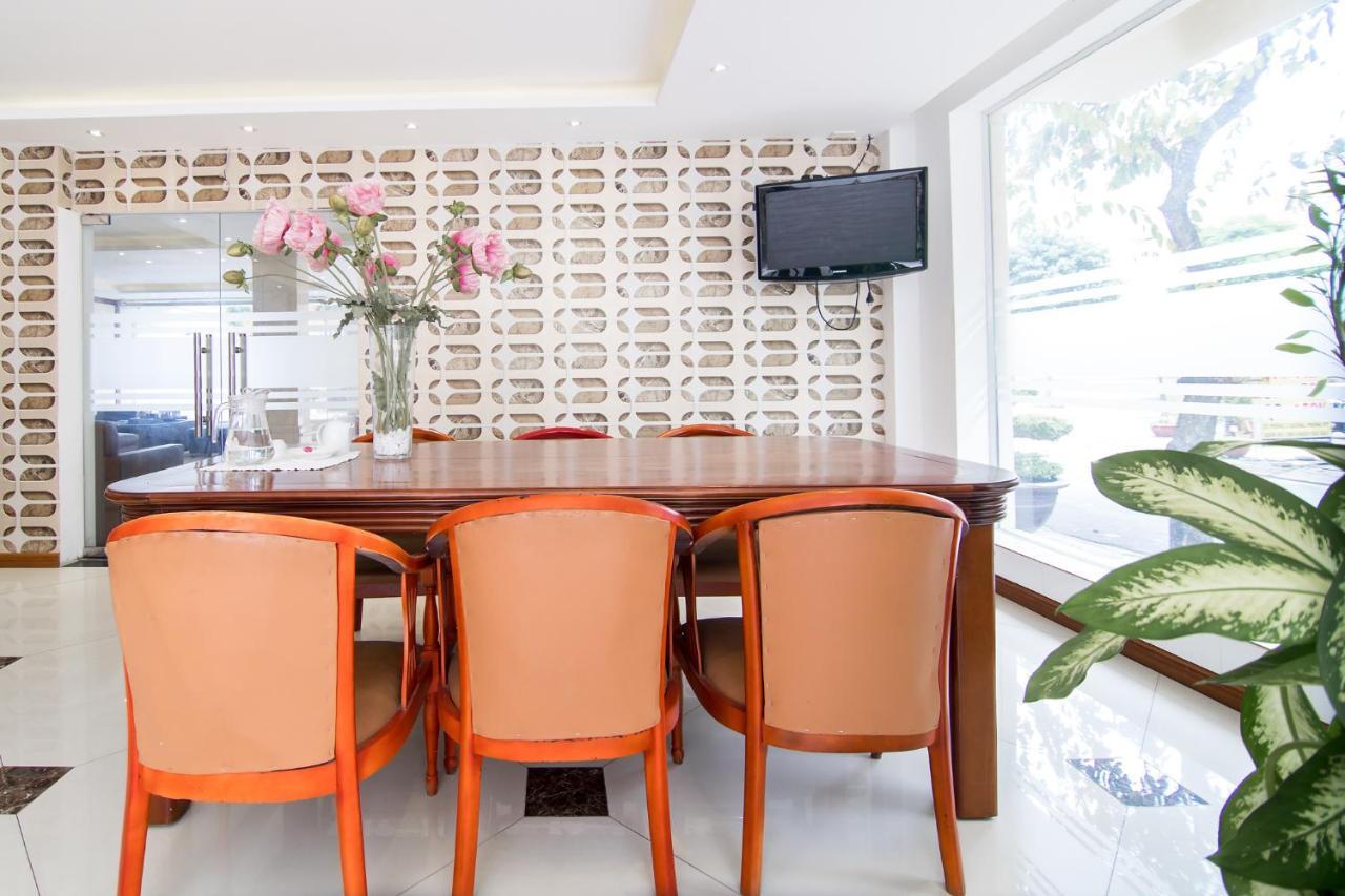 Reddoorz Plus @ Trung Son Residence Ho Chi Minh City Bagian luar foto
